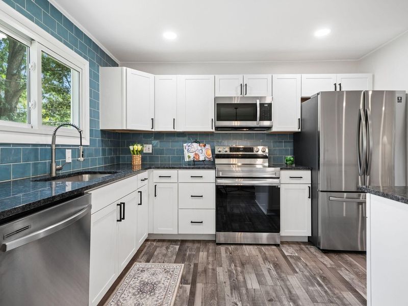 916 Bricker Boulevard, Columbus, OH 43221 Photo 16