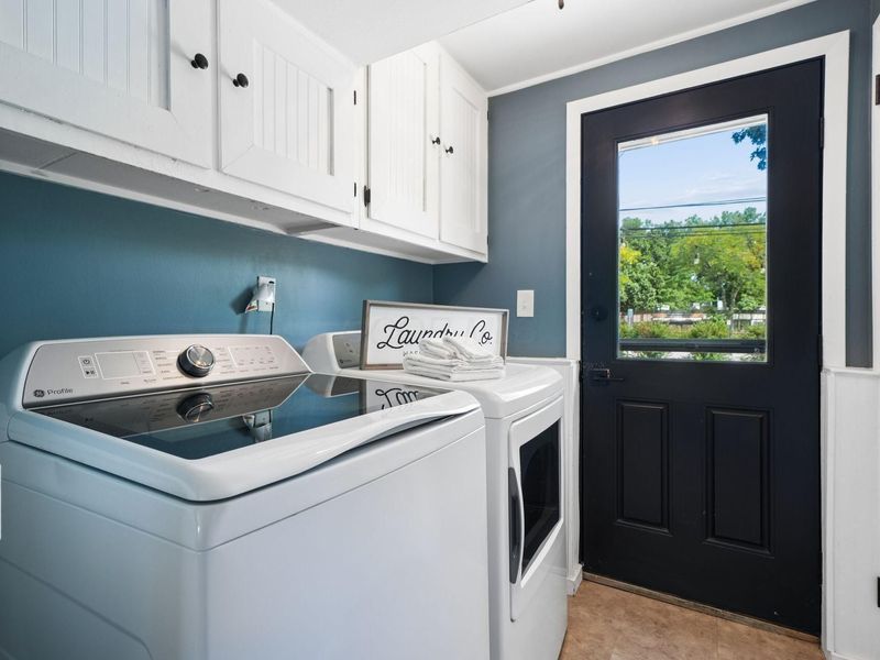 916 Bricker Boulevard, Columbus, OH 43221 Photo 32