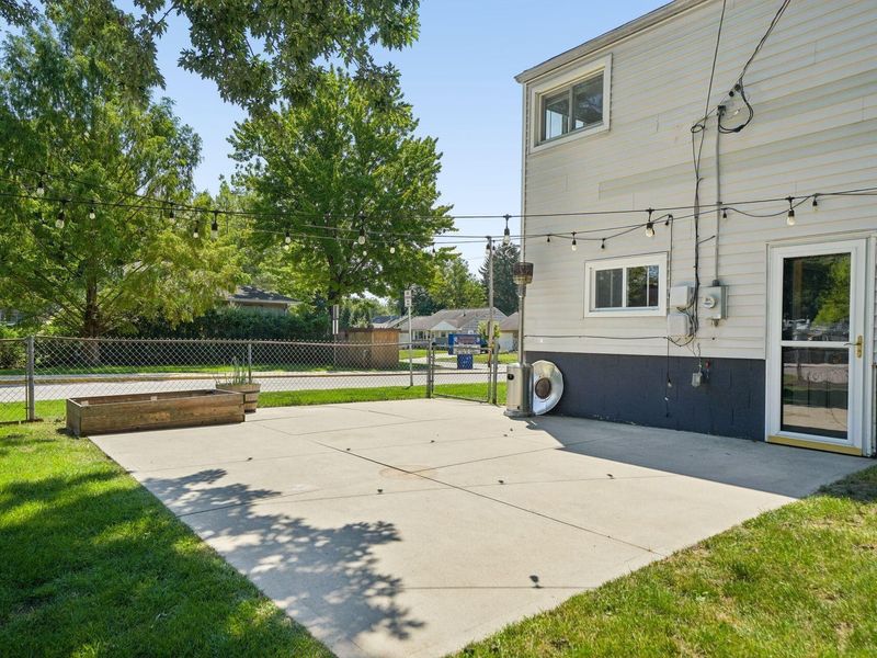 916 Bricker Boulevard, Columbus, OH 43221 Photo 33