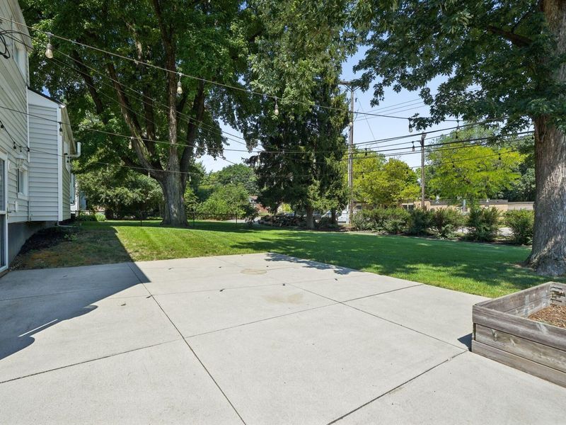 916 Bricker Boulevard, Columbus, OH 43221 Photo 34