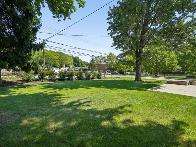916 Bricker Boulevard, Columbus, OH 43221 Photo 36