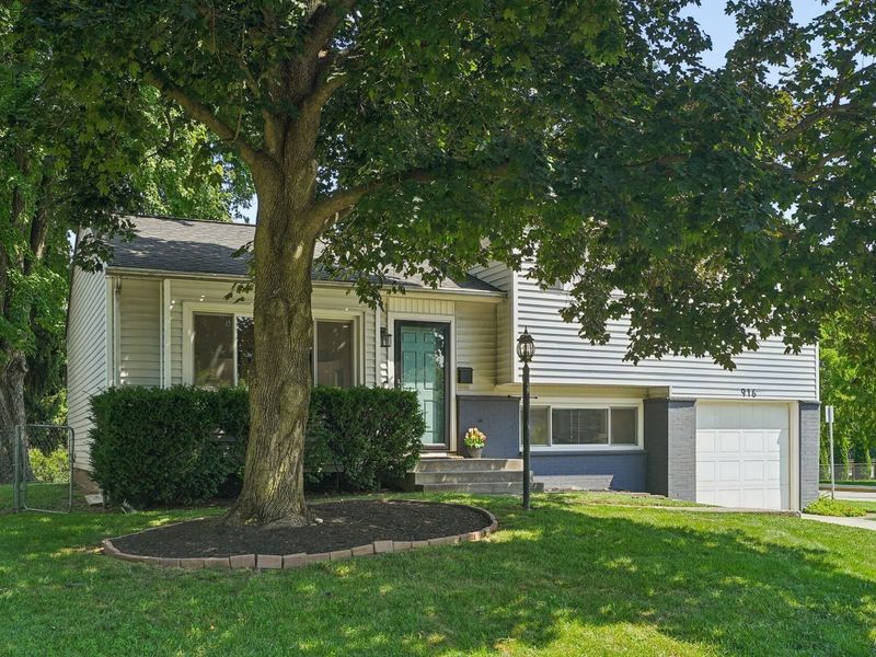 916 Bricker Boulevard, Columbus, OH 43221 Photo 48