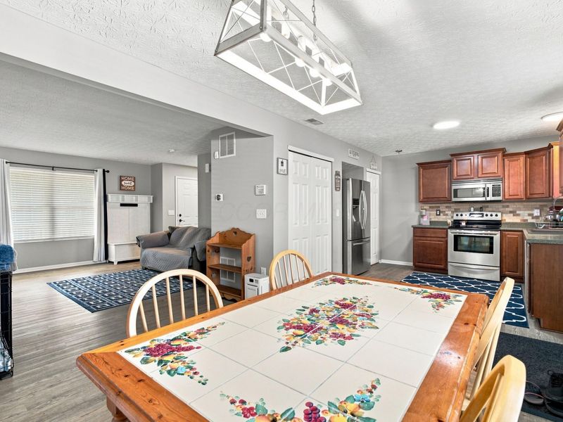 397 Equality Way, Galloway, OH 43119 Photo 3