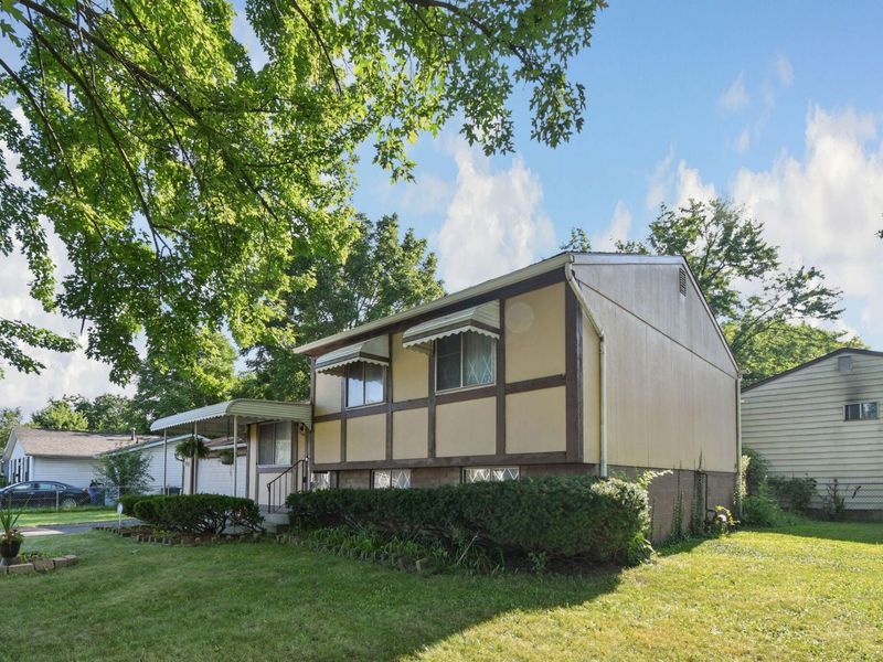 2284 Kinderly Drive, Columbus, OH 43232 Photo 3