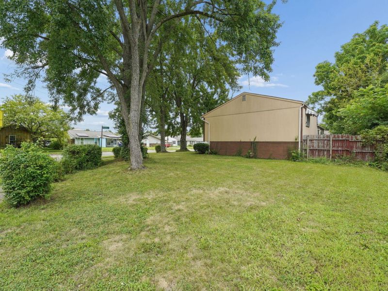 2284 Kinderly Drive, Columbus, OH 43232 Photo 36