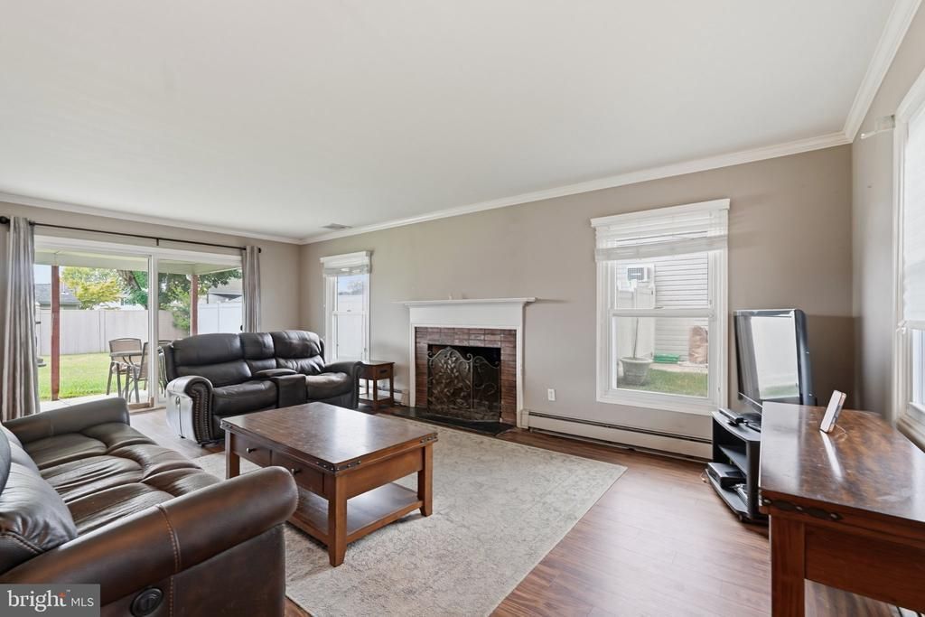 94 TERRACE ROAD , LEVITTOWN, PA 19056