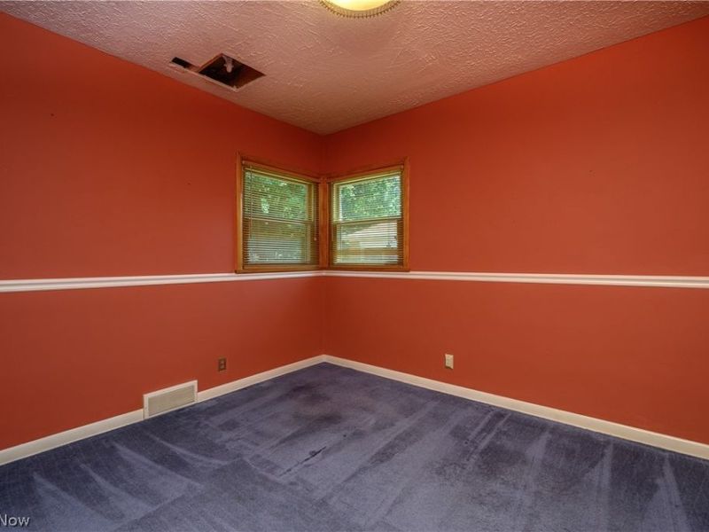 2035 Thornhill Drive, Akron, OH 44313 Photo 16