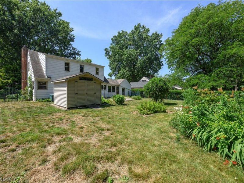 2035 Thornhill Drive, Akron, OH 44313 Photo 39