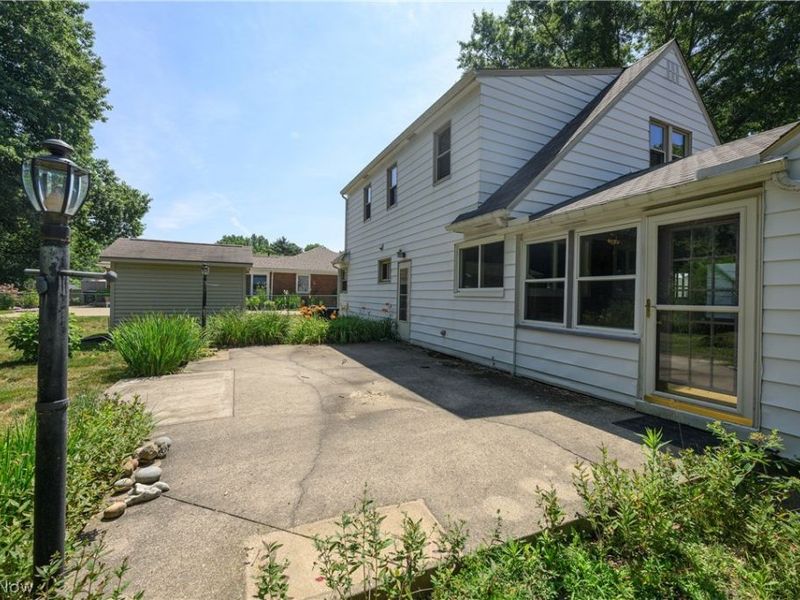 2035 Thornhill Drive, Akron, OH 44313 Photo 42