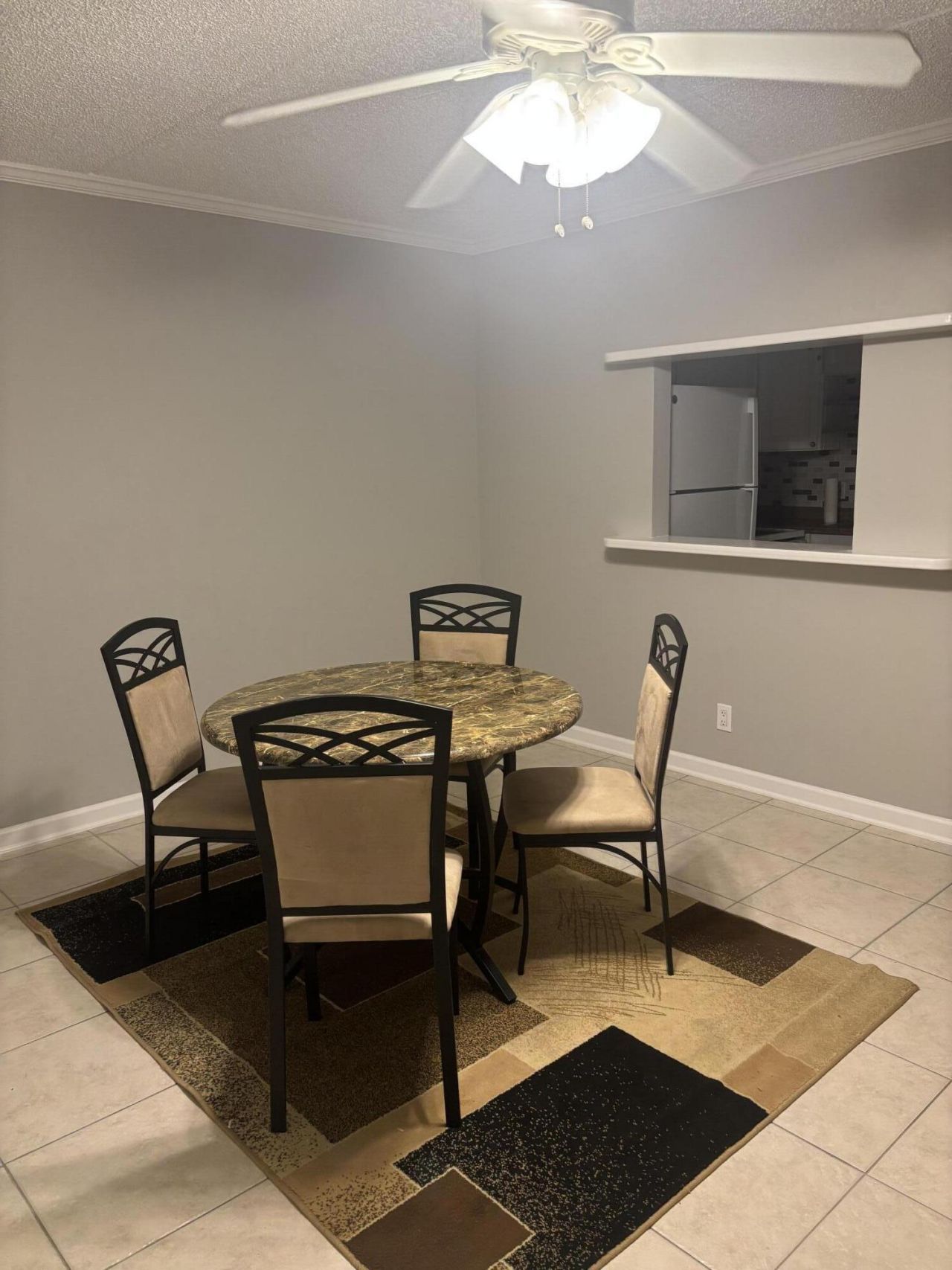 400 Village Green Circle W, Unit 202, Palm Springs, FL 33461 Photo