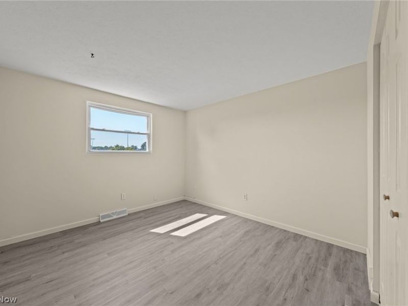 980 E 347th Street, Eastlake, OH 44095 Photo 19