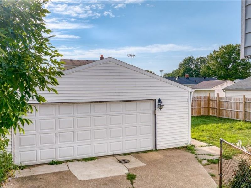 980 E 347th Street, Eastlake, OH 44095 Photo 29