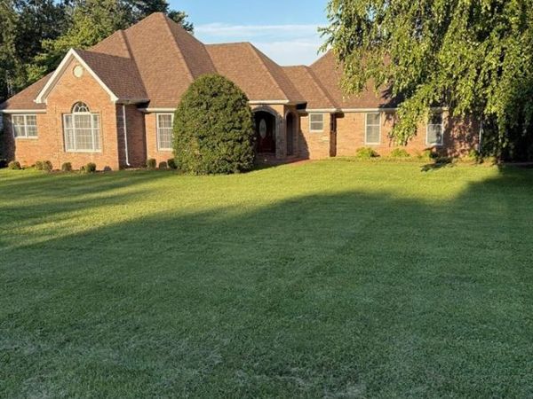 206 Fox Run Circle , Bowling Green, KY 42104