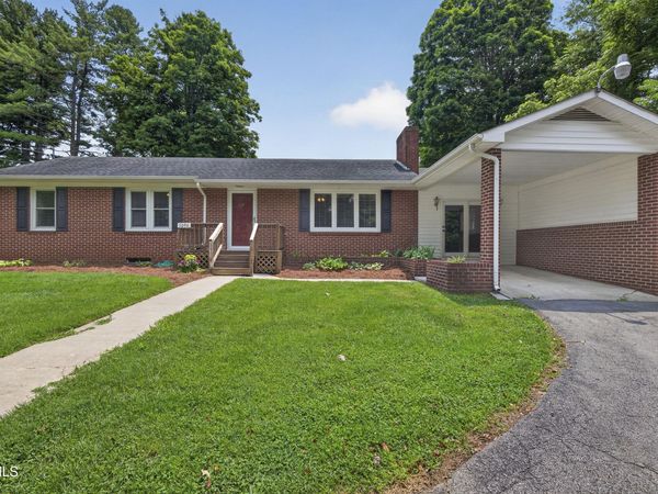 1096 Greer Avenue Avenue, Marion, VA 24354