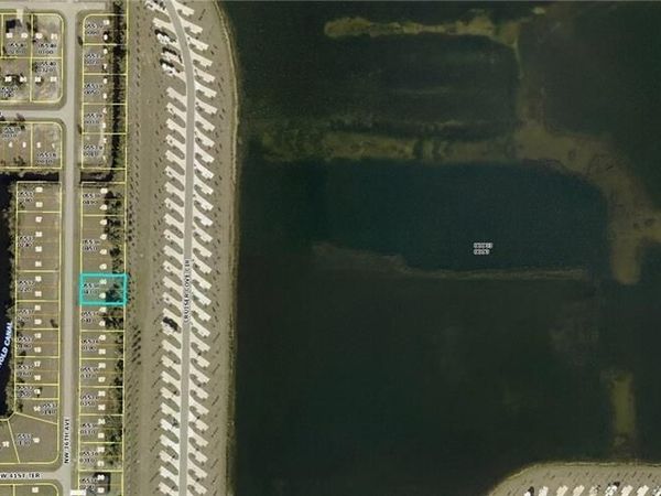 4125 NW 36TH AVENUE , CAPE CORAL, FL 33993