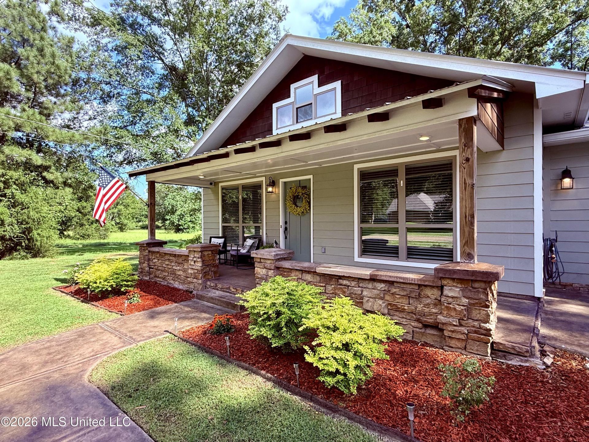 400 Mckay Circle, Pelahatchie, MS 39145 Main Photo