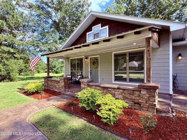 400 Mckay Circle, Pelahatchie, MS 39145