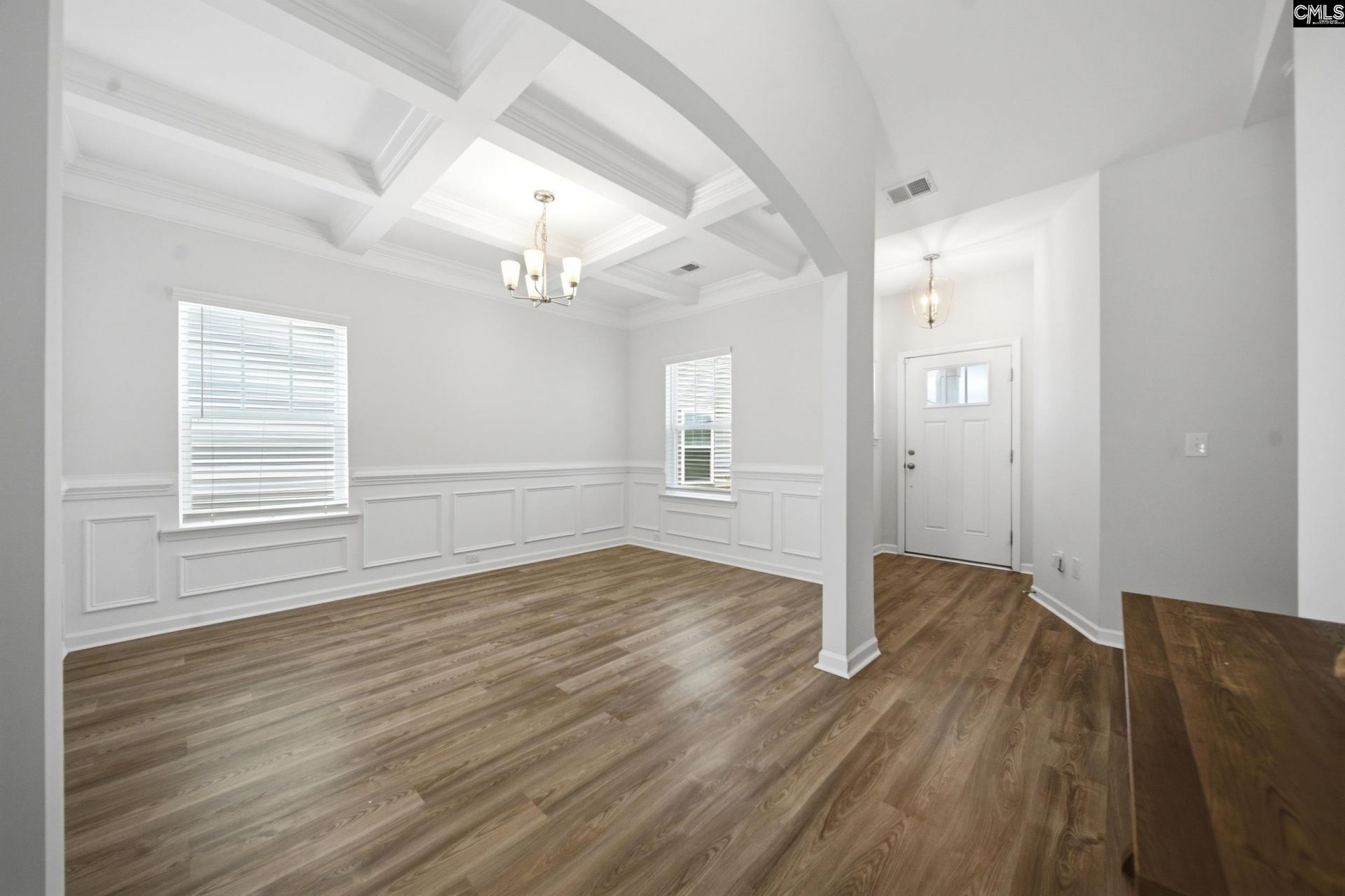713 N Pinewalk Way Photo 6
