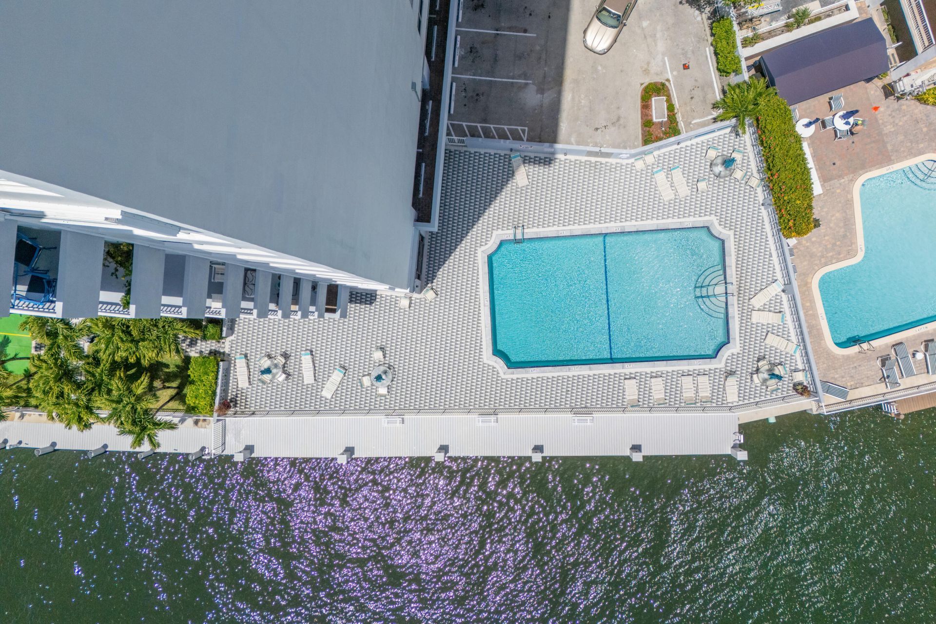 137 Golden Isles Drive, Unit 914, Hallandale Beach, FL 33009 Photo