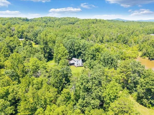 620 VARLEY LANE, MARTINSVILLE, VA 24112