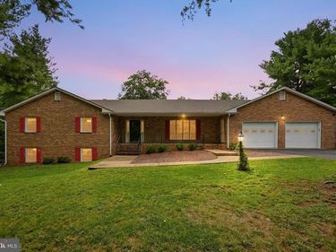 146 STONEBROOK ROAD, WINCHESTER, VA 22602