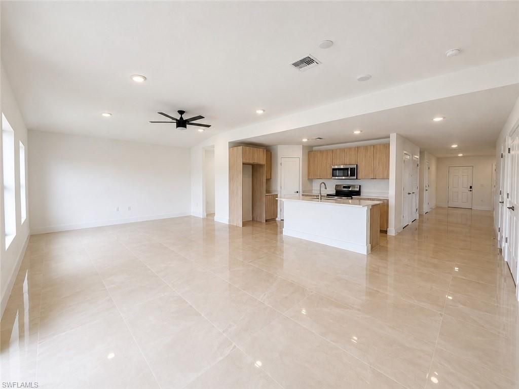 3105 9th St Sw, Lehigh Acres, FL 33976 Photo