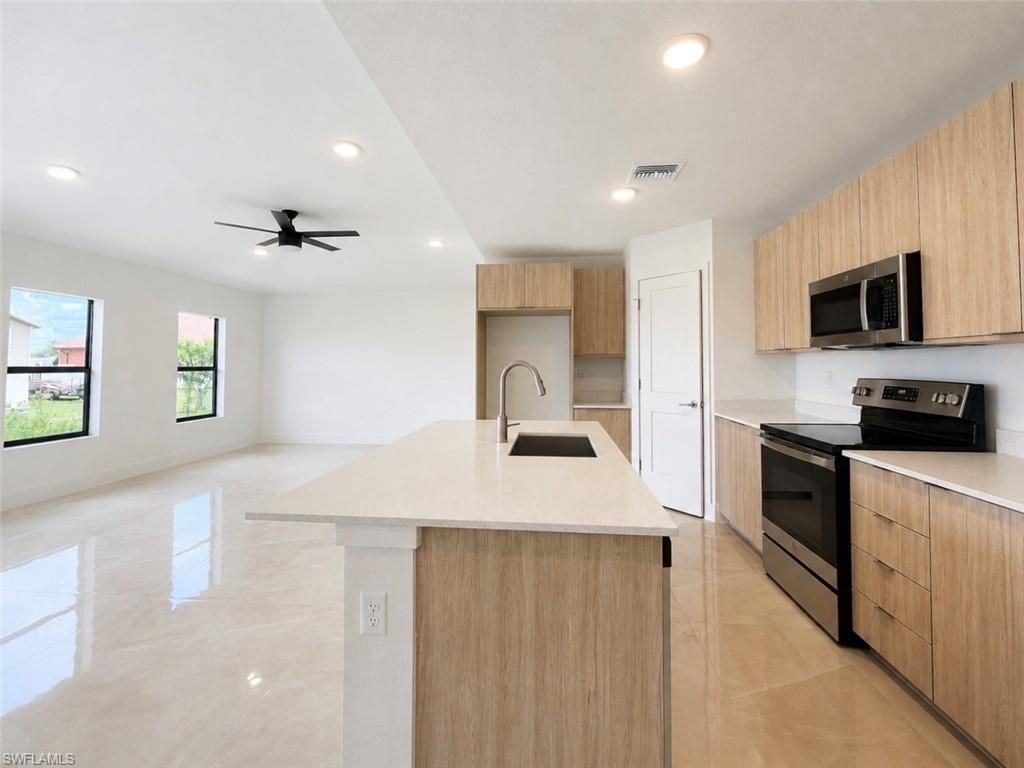3105 9th St Sw, Lehigh Acres, FL 33976 Photo