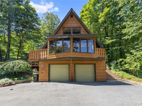 5303 Onondaga Road, Camillus, NY 13031