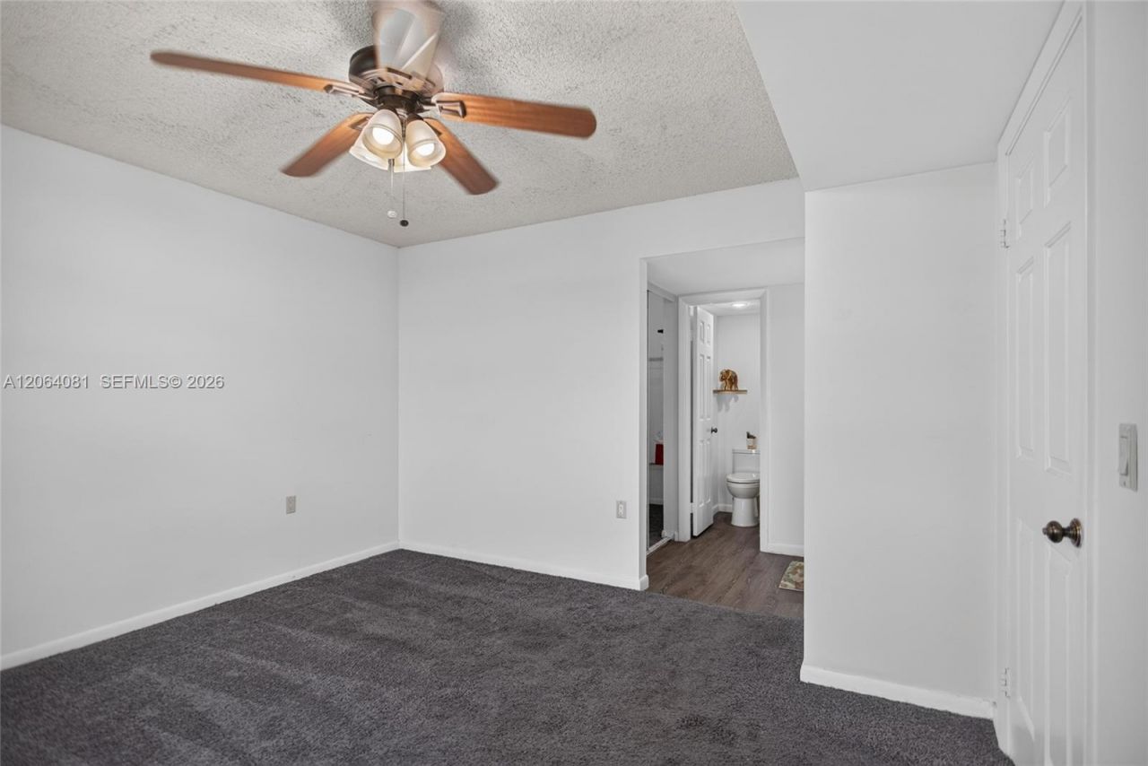 1713 Whitehall Dr , Unit 306, Davie, FL 33324 Photo