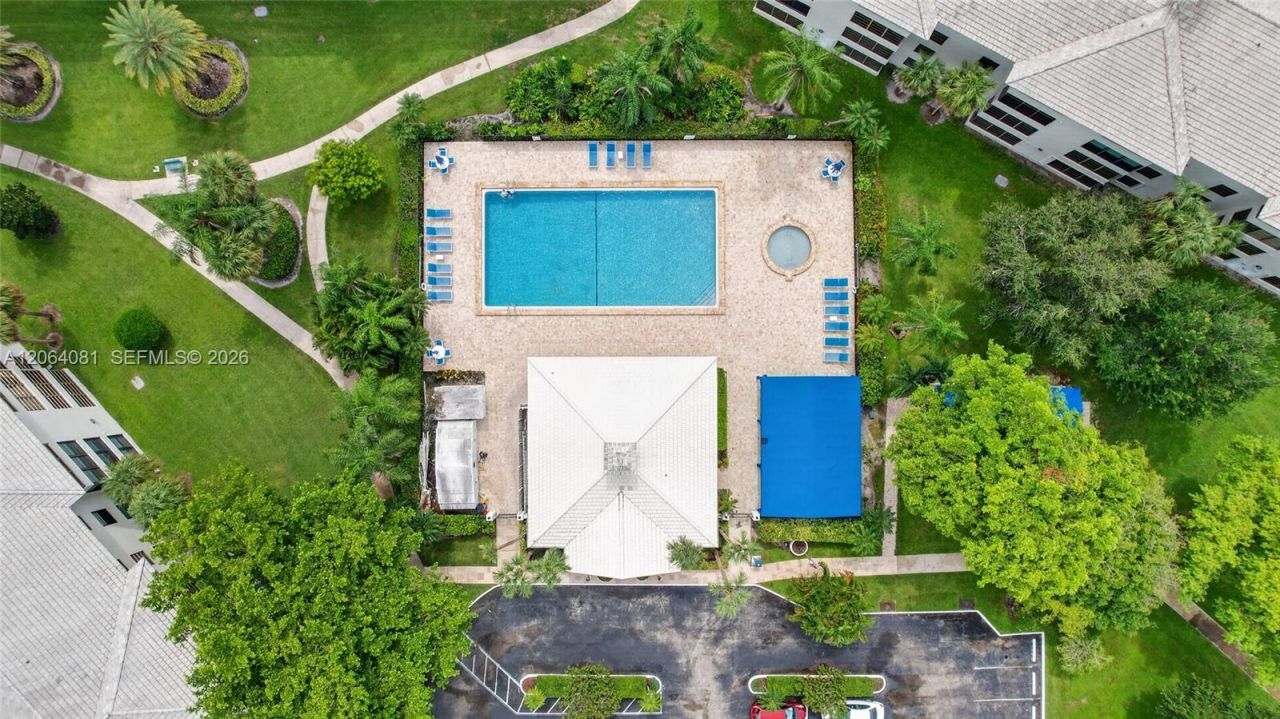 1713 Whitehall Dr , Unit 306, Davie, FL 33324 Photo