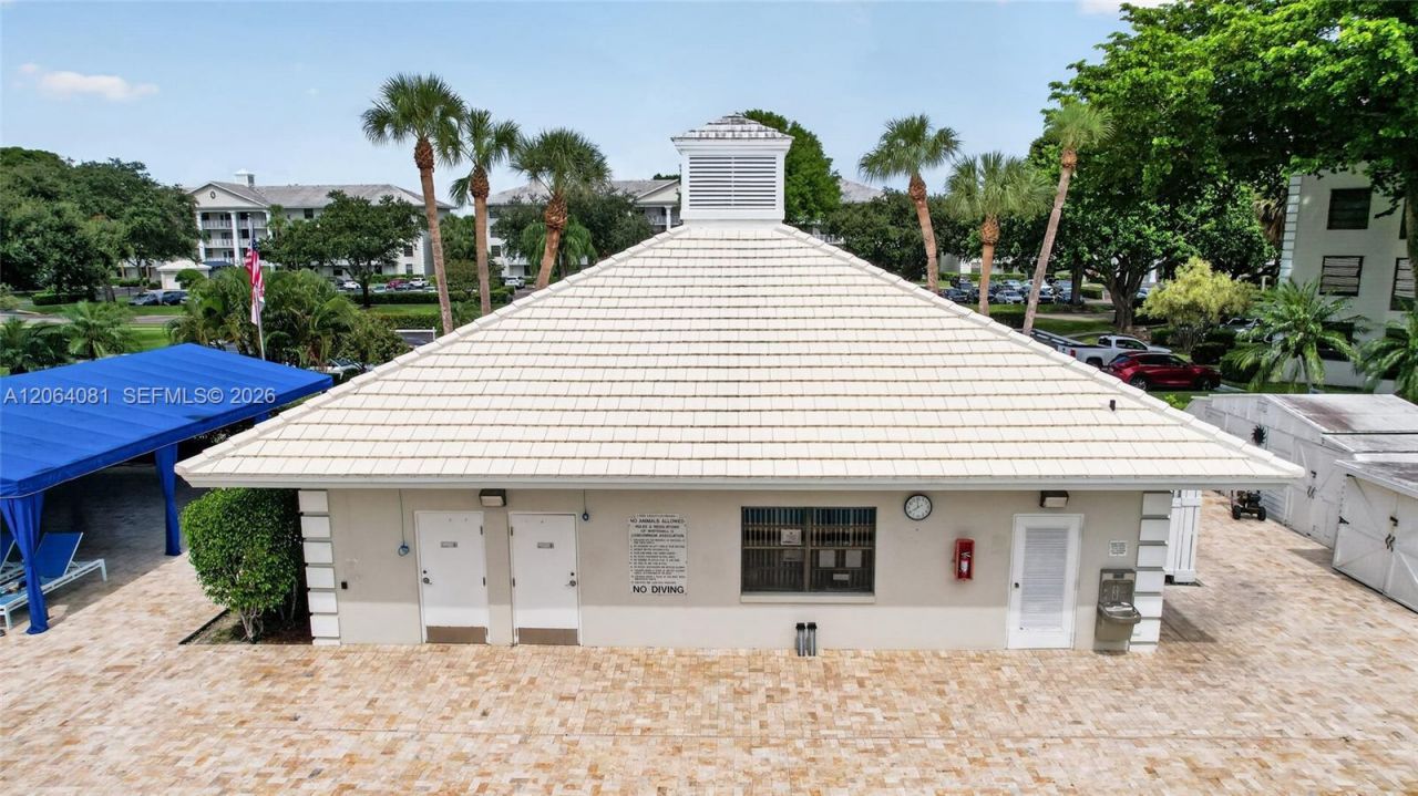 1713 Whitehall Dr , Unit 306, Davie, FL 33324 Photo