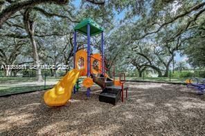 1713 Whitehall Dr , Unit 306, Davie, FL 33324 Photo