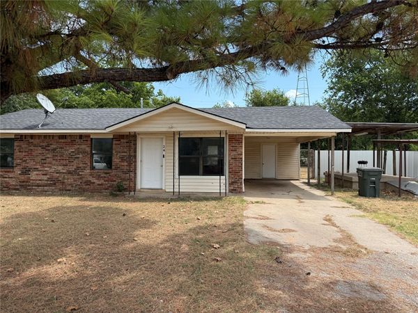 24 2nd, Wilson, OK 73463