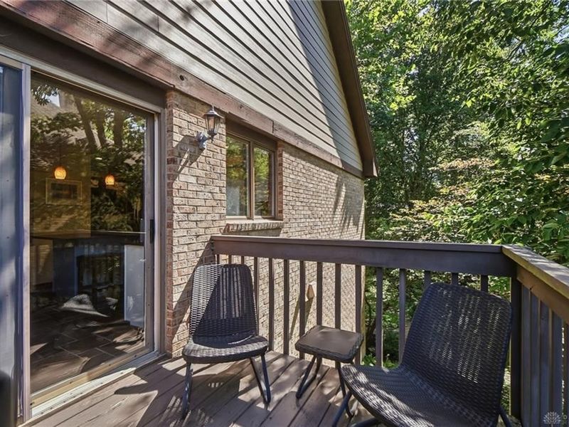 7128 Hunters Creek Drive, Dayton, OH 45459 Photo 24