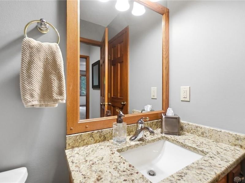 7128 Hunters Creek Drive, Dayton, OH 45459 Photo 28