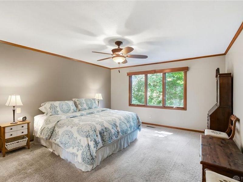 7128 Hunters Creek Drive, Dayton, OH 45459 Photo 29