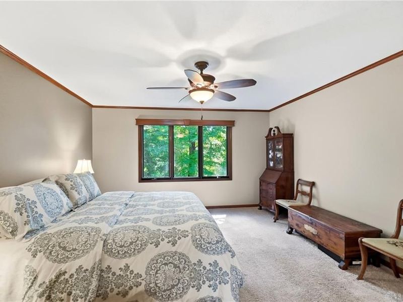 7128 Hunters Creek Drive, Dayton, OH 45459 Photo 30