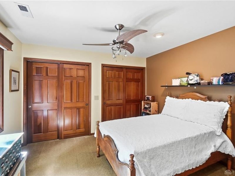 7128 Hunters Creek Drive, Dayton, OH 45459 Photo 46