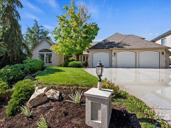 5310 N Quail Summit Way, Boise, ID 83703