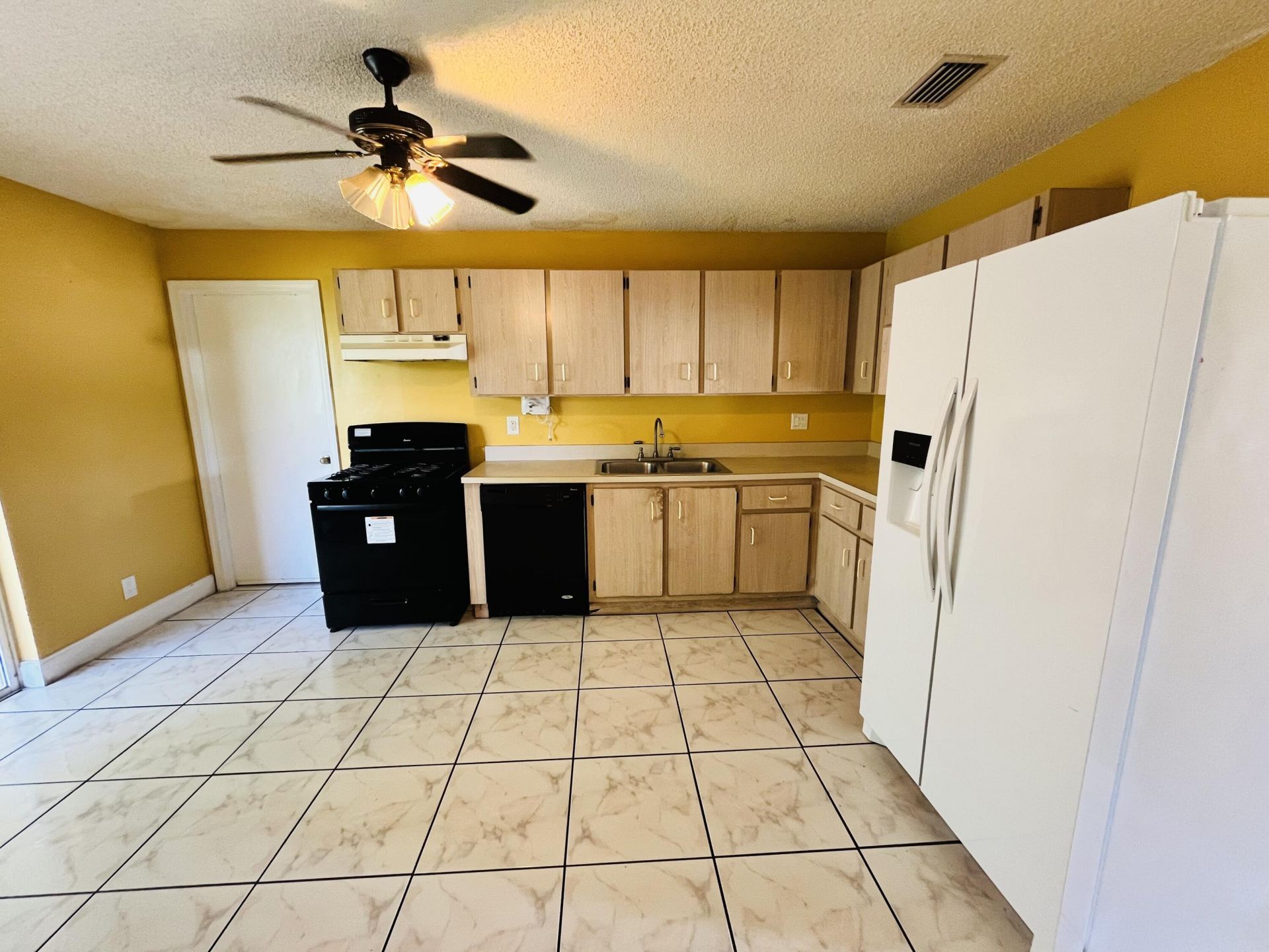 5855 Timber Valley Drive, Lake Worth, FL 33463 Photo