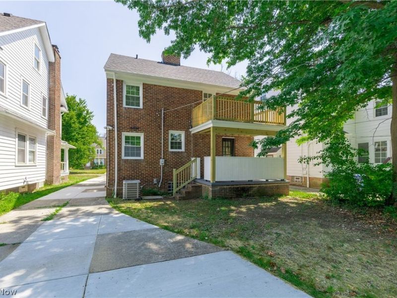 2188 Cranston Road, University Heights, OH 44118 Photo 2