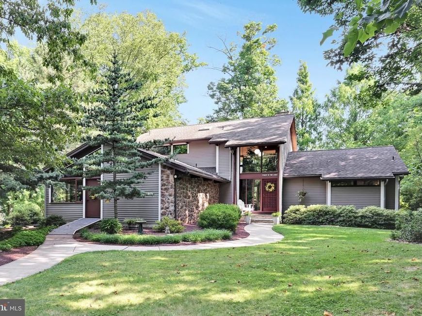 360 Netzley Drive, Denver, PA 17517 Main Photo