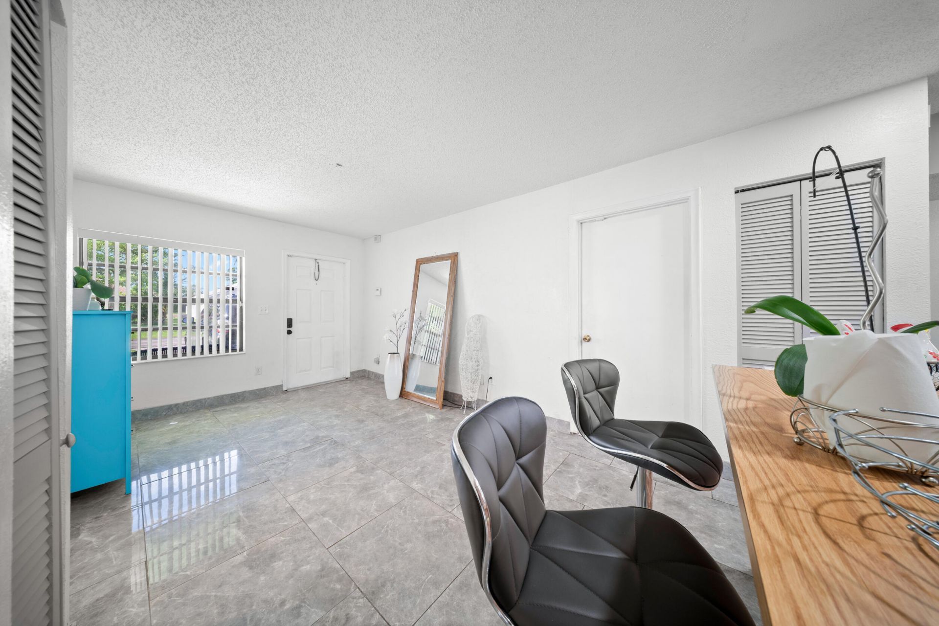 1442 Summit Run Circle, West Palm Beach, FL 33415 Photo