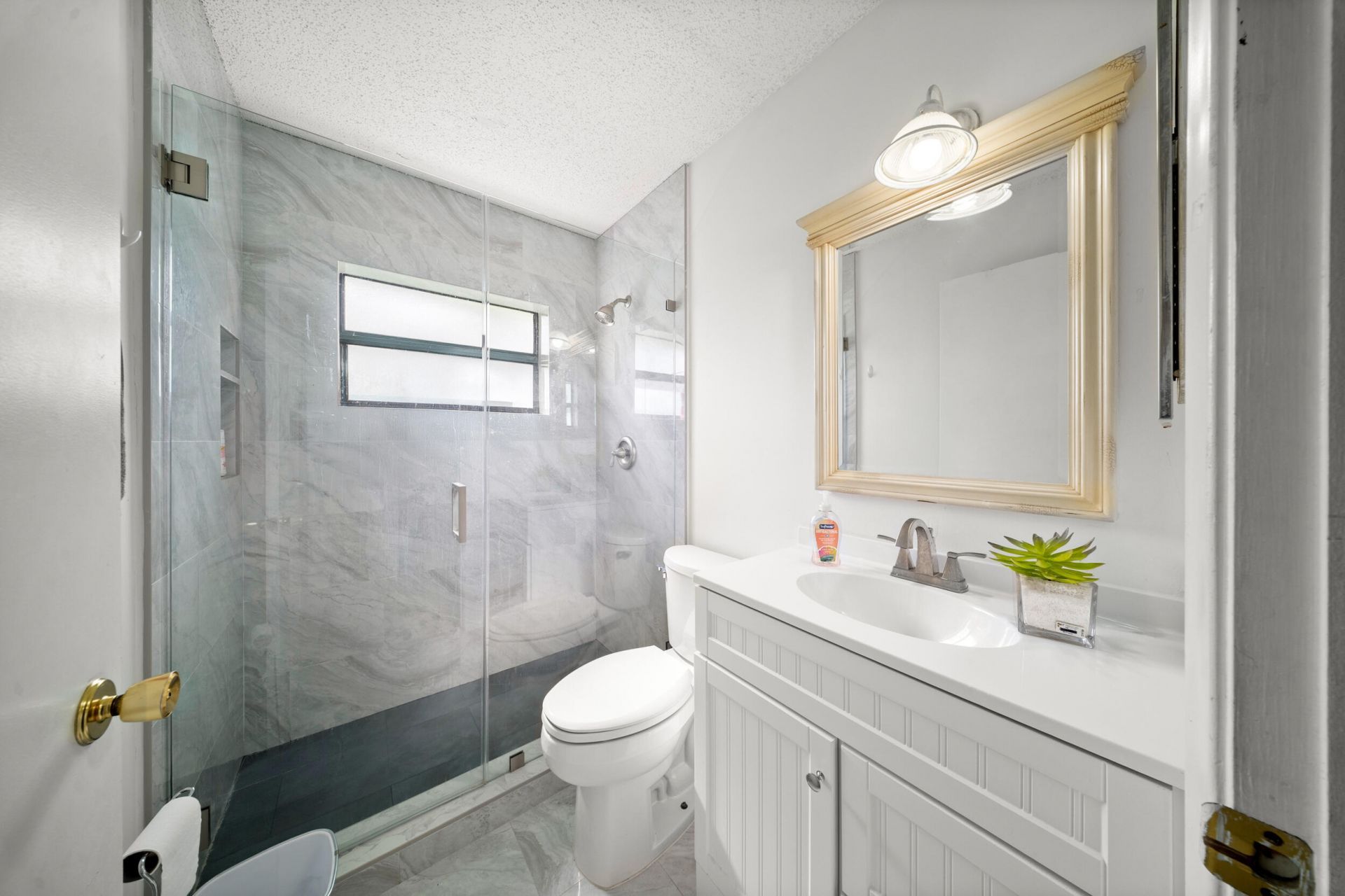 1442 Summit Run Circle, West Palm Beach, FL 33415 Photo