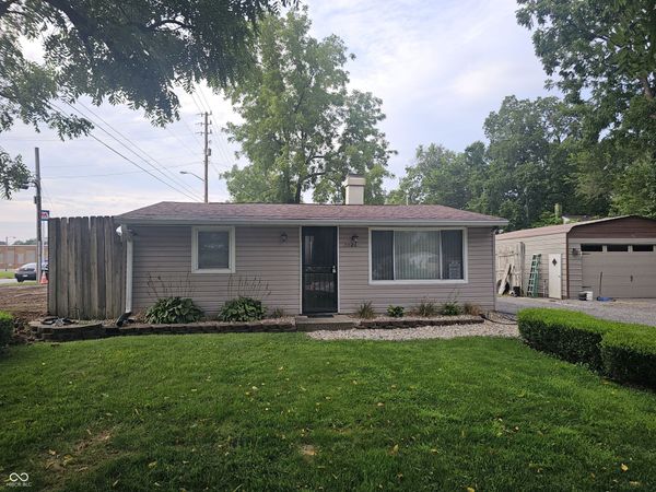 2424 W 17th Street, Anderson, IN 46016