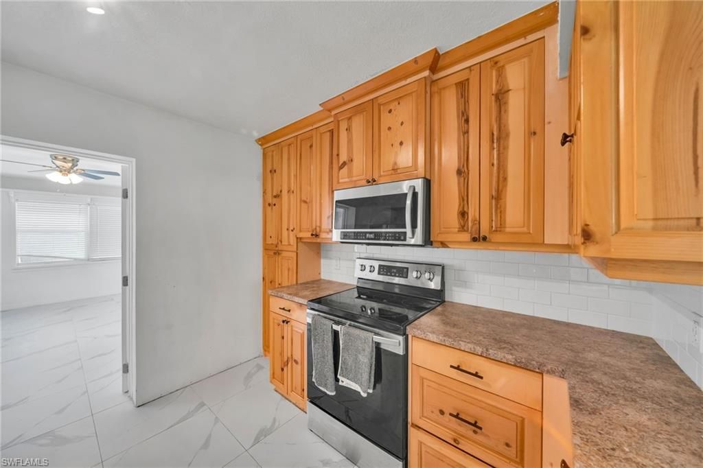 302 E Penn Rd, Lehigh Acres, FL 33936 Photo