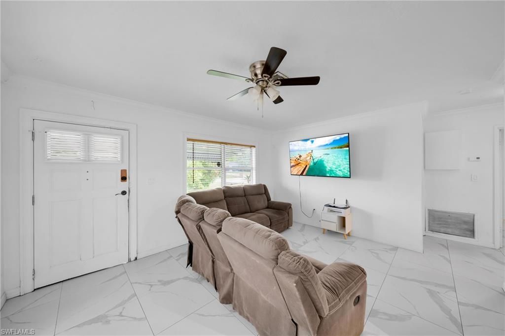 302 E Penn Rd, Lehigh Acres, FL 33936 Photo
