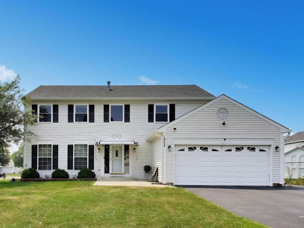 1952 Pastoral Lane , Hanover Park, IL 60133