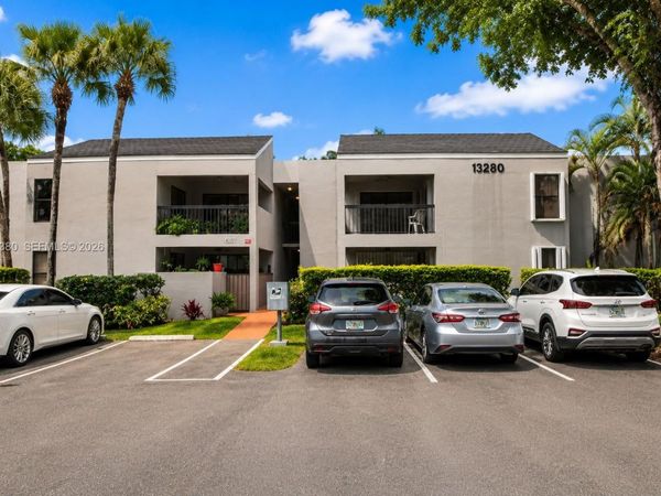 13280 SW 88th Ln , Unit 203-B, Miami, FL 33186