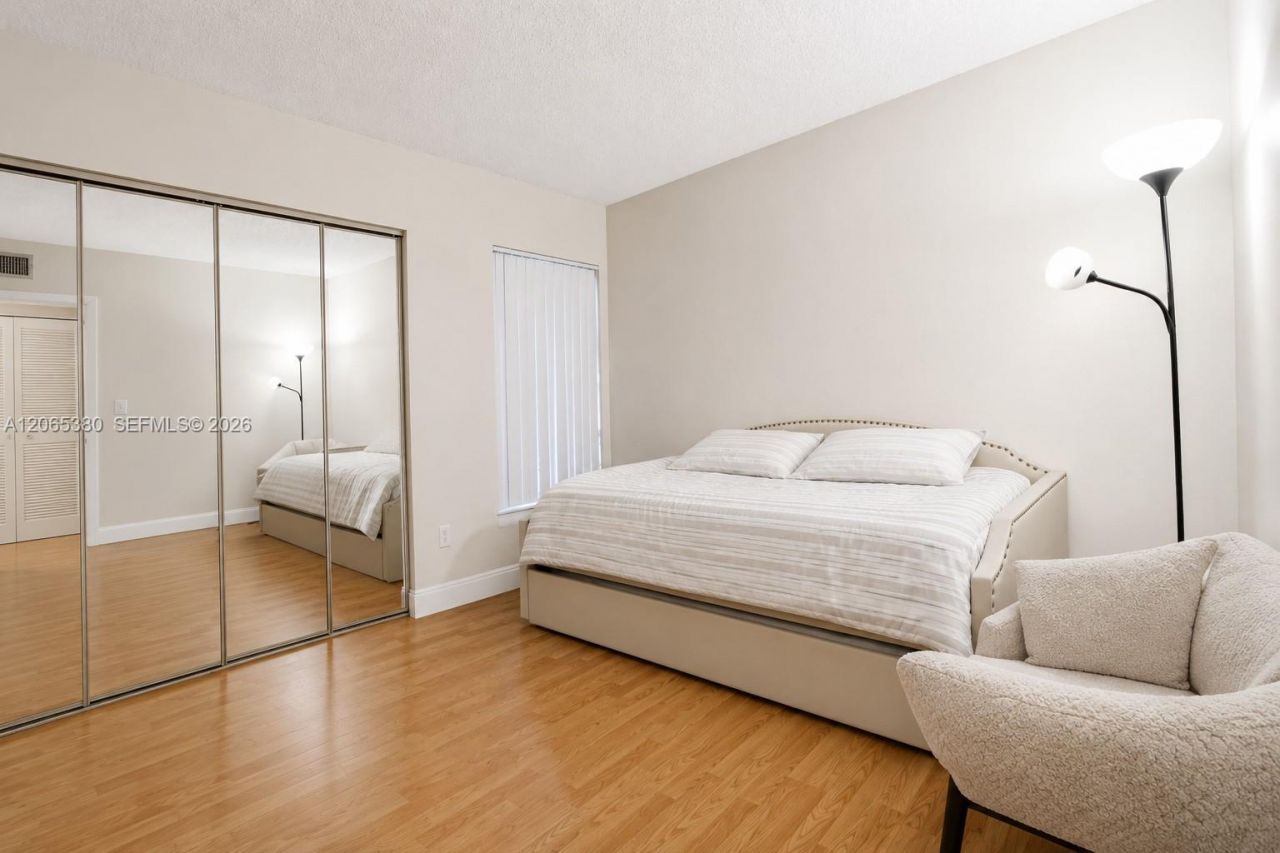 13280 SW 88th Ln , Unit 203-B, Miami, FL 33186 Photo